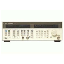 HP Agilent Keysight 83752A Synthesized Sweeper, 0.01 GHz to 20 GHz